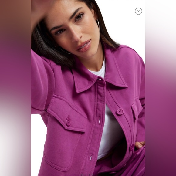 NWT Good American Shaket Jacket Size S/M Fuchsia Color With Pockets - Picture 6 of 7